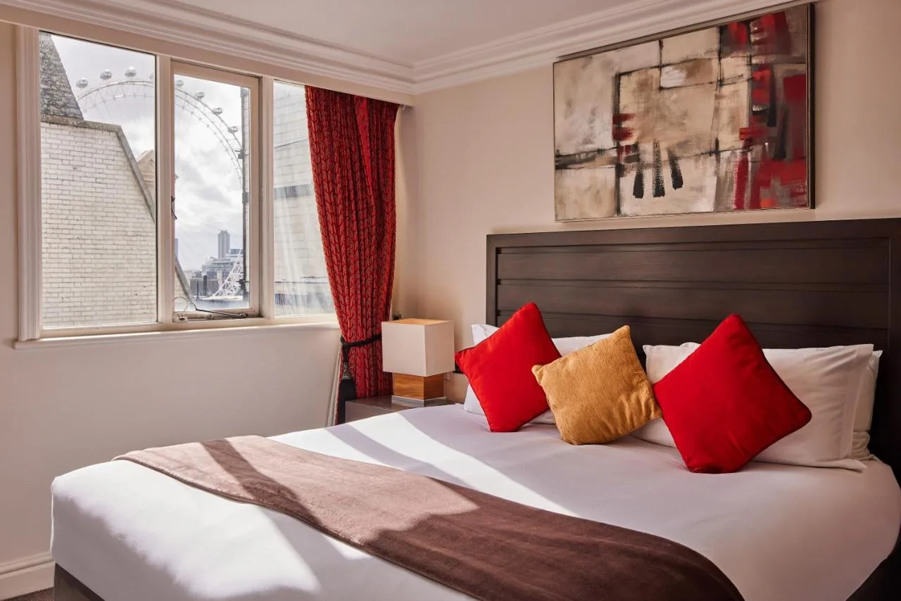 The Apartment Suite